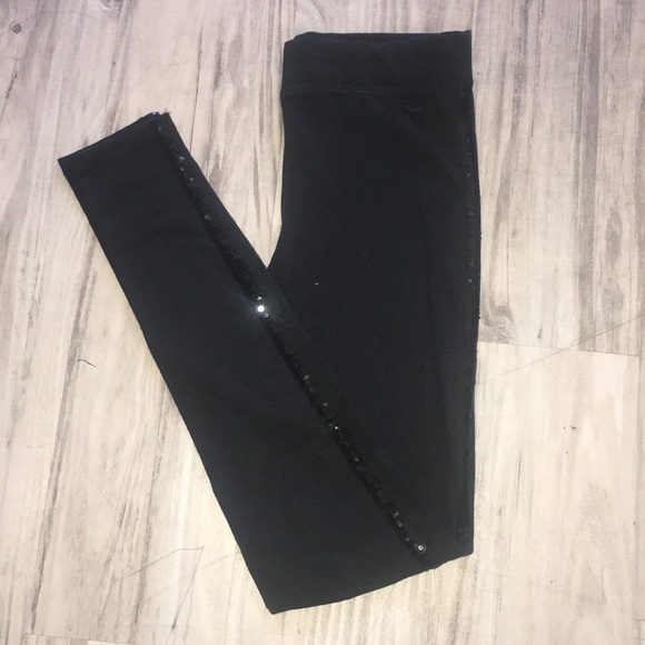 Victoria’s Secret VS PINK Black Leggings with Strip Of Sequins Down Side of Leg - Picture 4 of 9